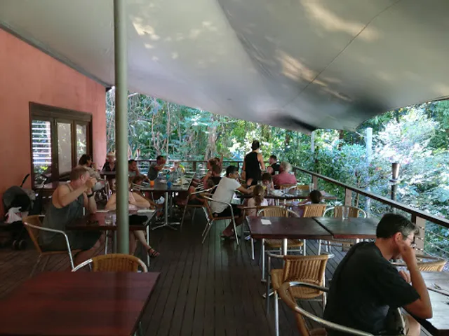 WHET Cafe Bar Restaurant