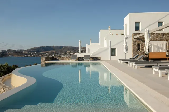 Kymo Luxury Suites Paros