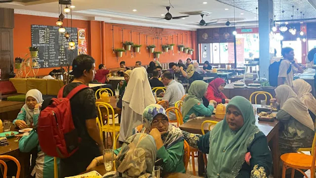 Canteen Skolah@Kg. Bharu