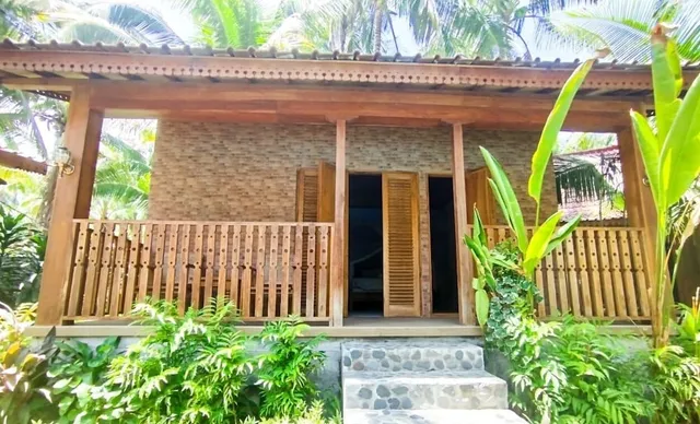 Villa Lova Sambirenteng, Spa & Rempah Cafe