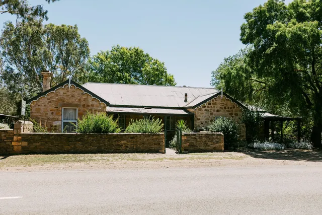 Mintaro Hideaway