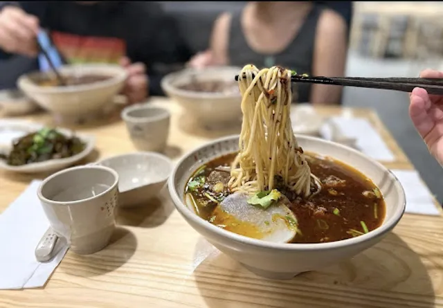 Mogouyan Hand Pulled Noodle 磨沟沿老字号兰州牛肉面