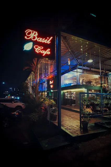 Basil Cafe