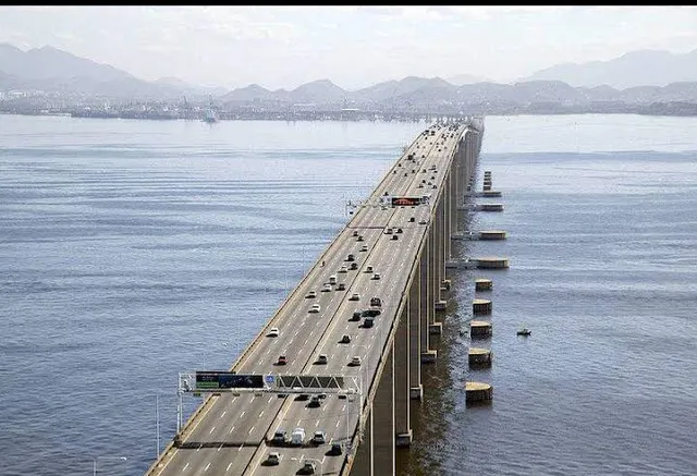 Ponte Pres. Costa e Silva (Rio-Niterói)