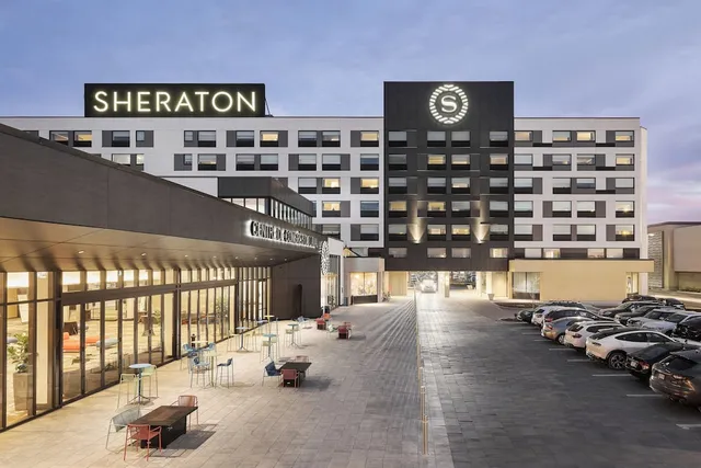 Sheraton Laval Hotel