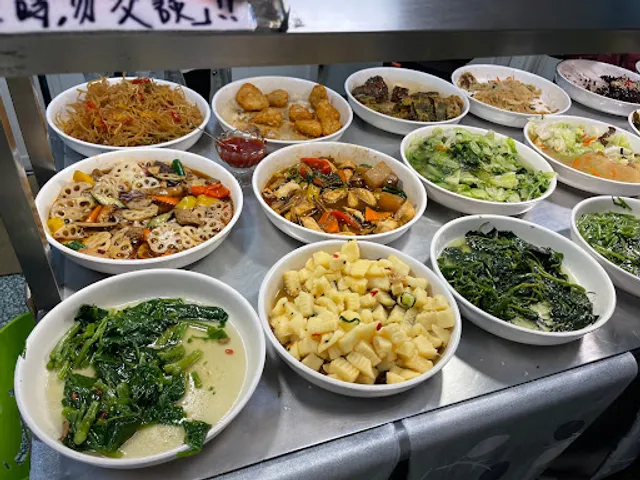 圓圓素食自助餐