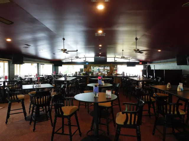 Lakeshore Inn Restaurant