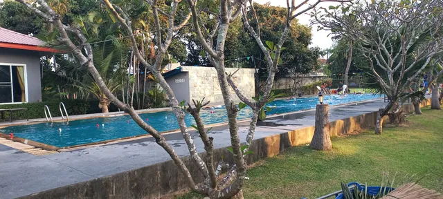 Airport Garden Resort