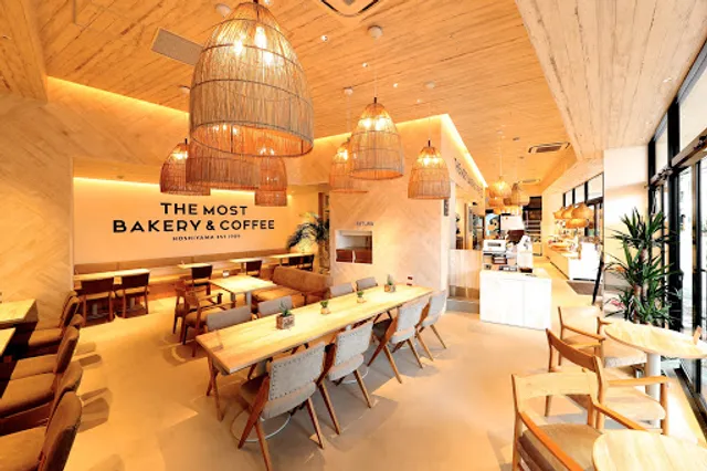 THE MOST BAKERY ＆ COFFEE 三井アウトレットパーク仙台港店