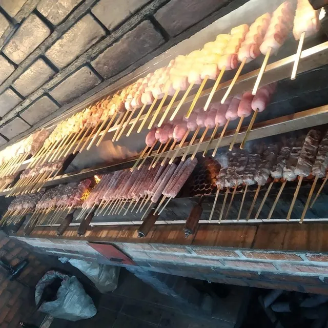 Zé Tarquinhos Espetinhos