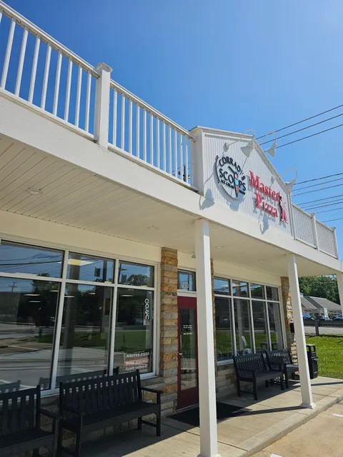 Corradi’s Scoops Ice Cream Shop