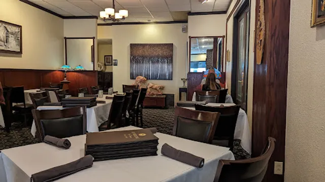 Le Mekong Vietnamese Restaurant