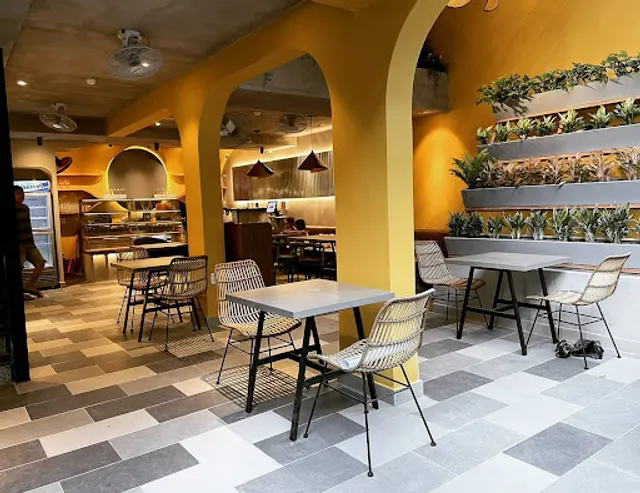 Tartine Saigon - 215 Lý Tự Trọng (4th floor), Q1