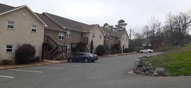 Hamilton Hills Apartments