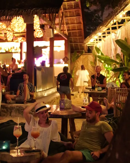 Sip Sunset Lounge & Bar - El Nido