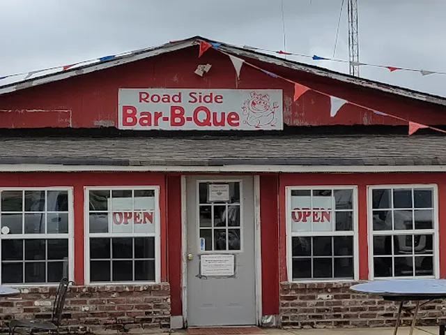 Roadside Bar-B-Que