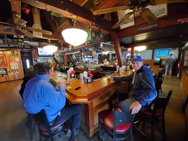 The Bays Bar & Grill