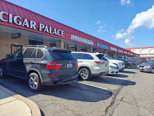 Pickett Street Plaza