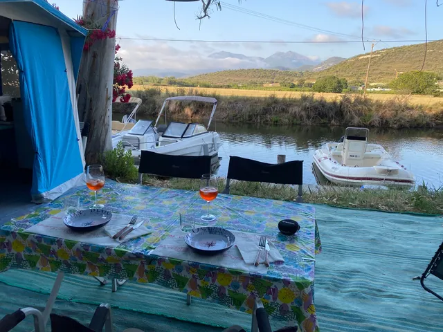 Camping La Pinède