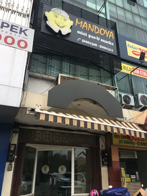 Mandoya Mini Pao & Snacks