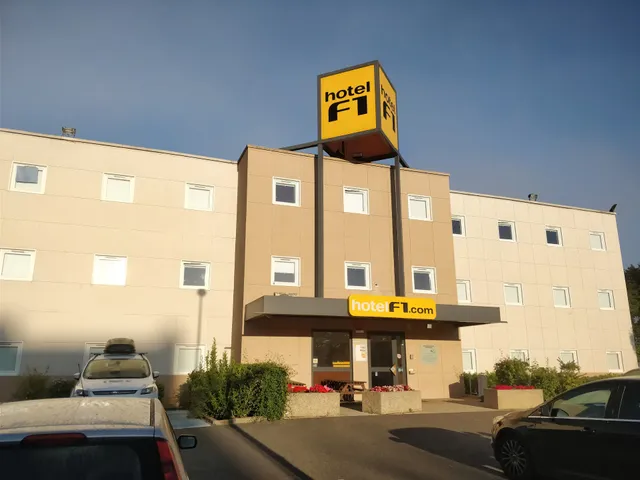 hotelF1 Sens Nord