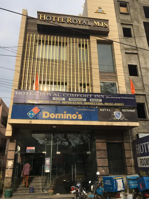 Hotel Royal Comfort Inn (Room,Resturant,Banquet hall)