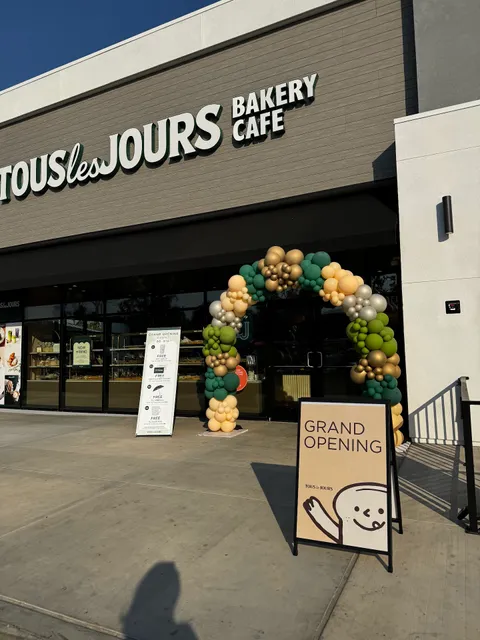 Tous les Jours – La Habra