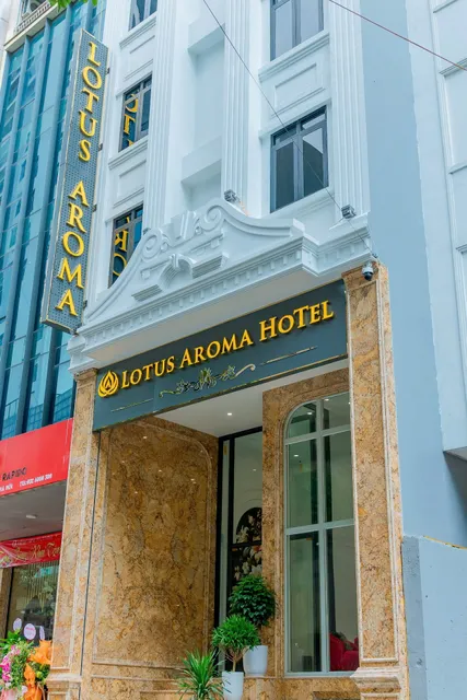 Lotus Aroma Hotel