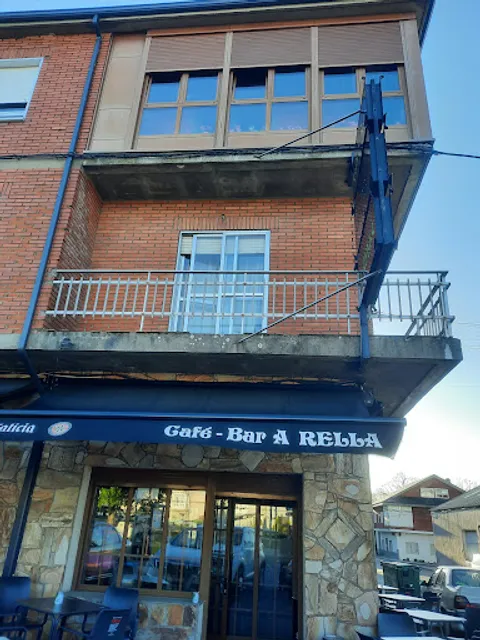 Café Bar A RELLA
