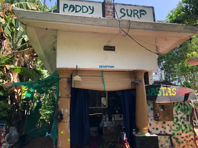 Paddy Surf Home Stay