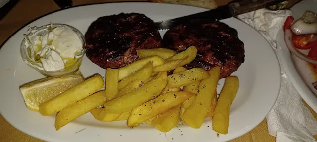 Άγγελος ταβέρνα