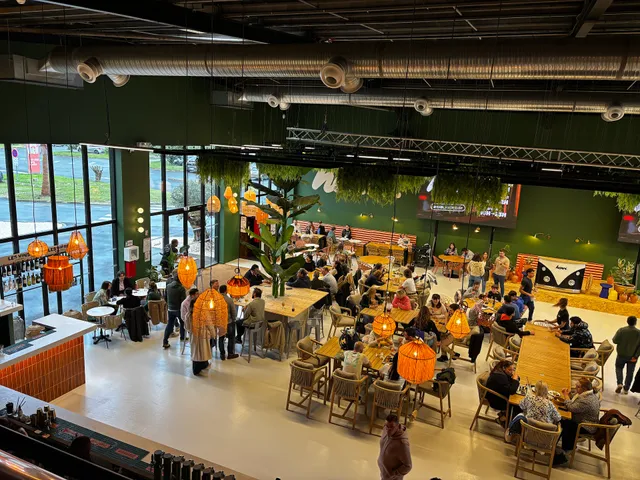 Henri Food Court | Pau - Lescar