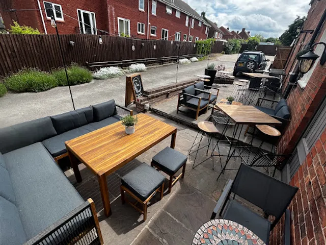 The Wheatsheaf Pub, Restaurant & Rooms