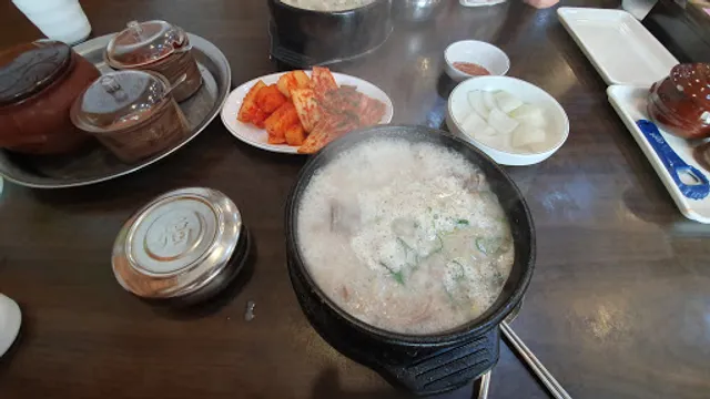 달레나 순대국