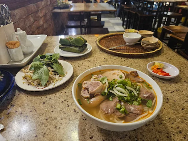Nam Giao Restaurant