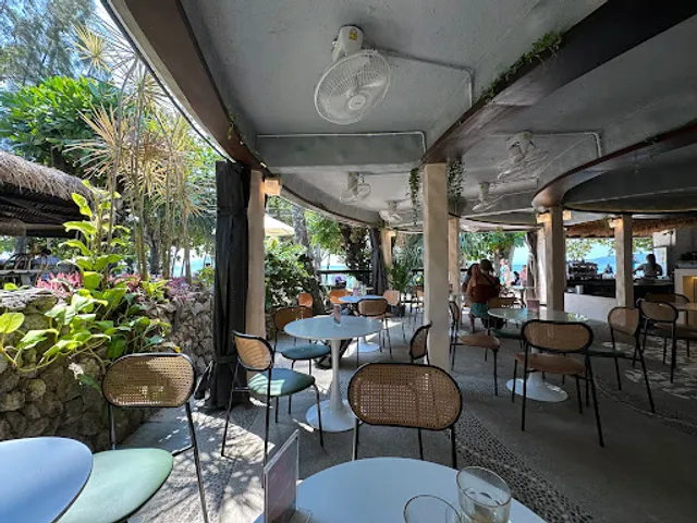 ZENITH CAFES - Ao Nang Branch (formerly Shaka)