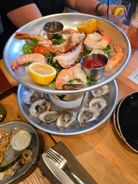 Junction Restaurant & Provisions