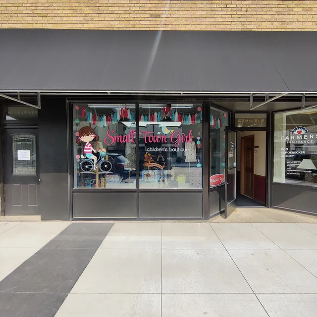 Small Town Girl Children's Boutique