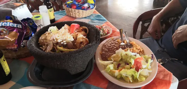 Tipico Molcajete