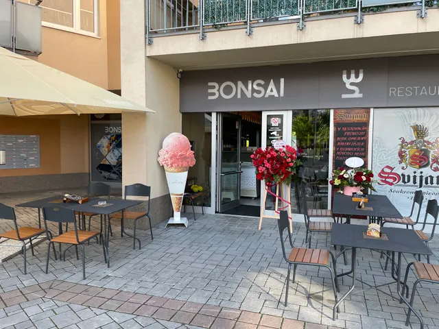 BONSAI Restaurant & Sushi Bar