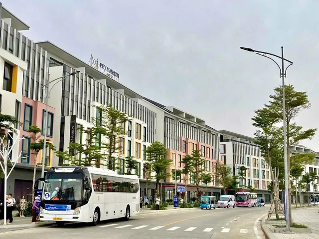 Khách sạn Mey Mansion Hotel