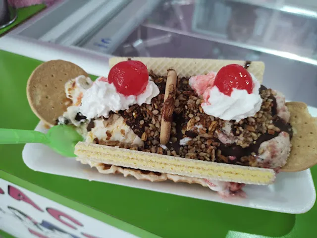 Paletería y Nevería La Michocana