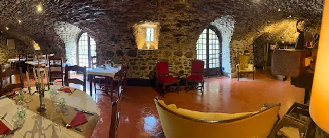 Restaurant L'Abeuradou Château du Rey