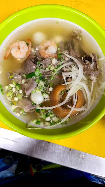 Phở Sen Hồng