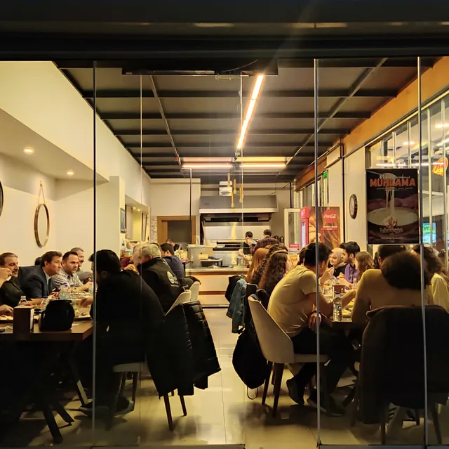 Poyraz Karadeniz Pidecisi