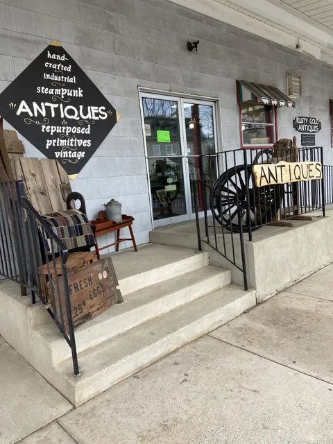 Rusty gold antiques
