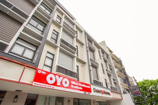 OYO 188 Mikos Residences Bonifacio