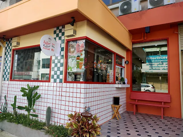 Follow Me Coffee House