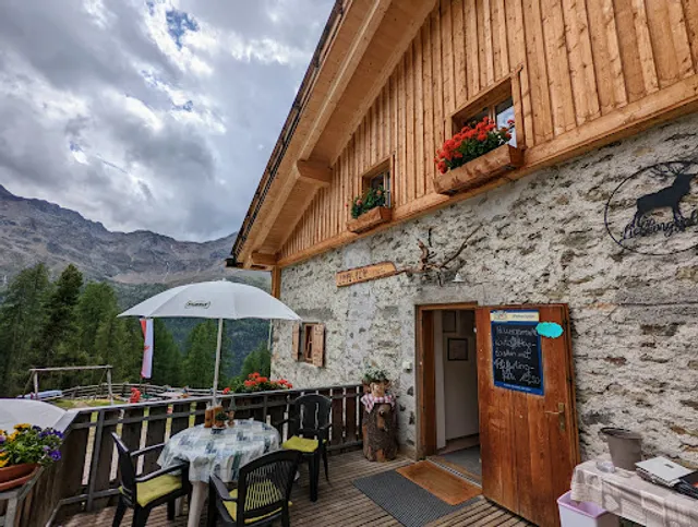 Schutzhütte Lyfialm