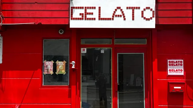 寄り道したくなるアイス屋さん